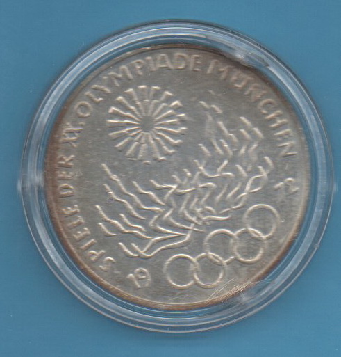 1000526a